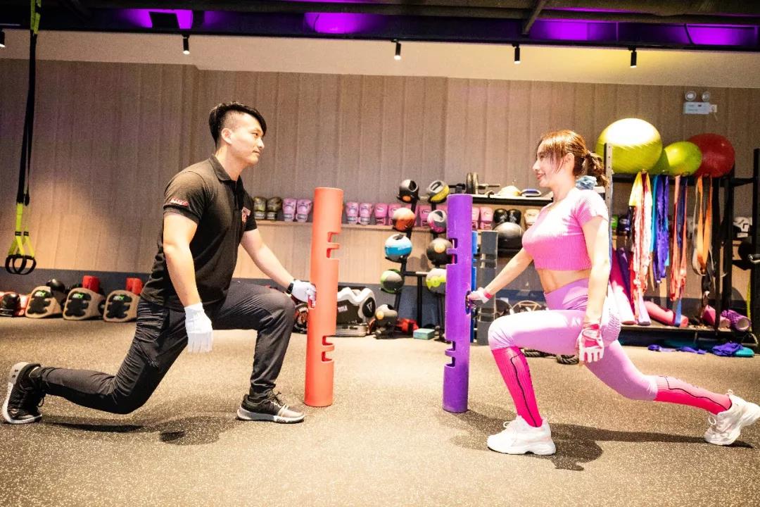 郑州我爱运动会员采访:从小白到运动狂人,看她们如何逆袭成完美身材