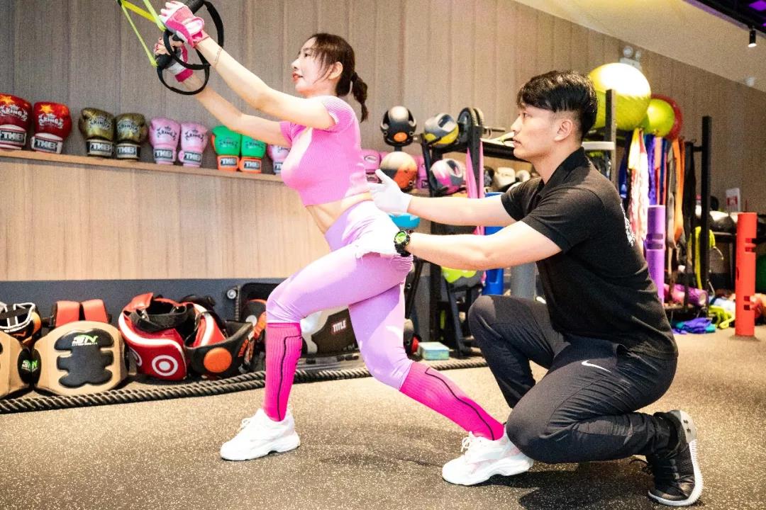 郑州我爱运动会员采访:从小白到运动狂人,看她们如何逆袭成完美身材