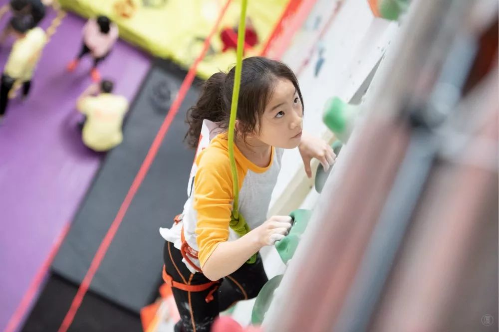 挑战地心引力，福建省全民健身运动会攀岩赛最后一个分站赛