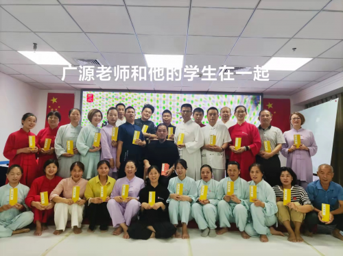 http://xsdncw.cn/uploads/allimg/220510/0U3556038-19.png